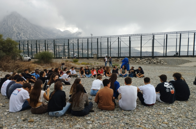 Alumnes d'escoles jesuïtes durant el seu viatge a Ceuta - Jesuïtes Educació