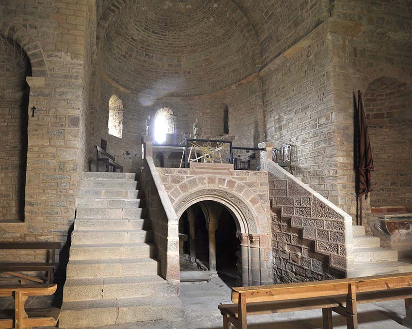 Interior de l'Església - Catalonia Sacra - Jordi Contijoch Boada