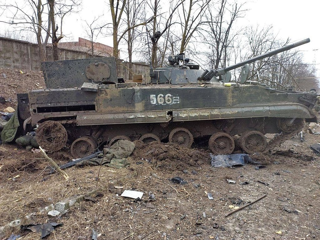 Tanc rus destruït a Mariúpol, Ucraïna - Wikimedia Commons