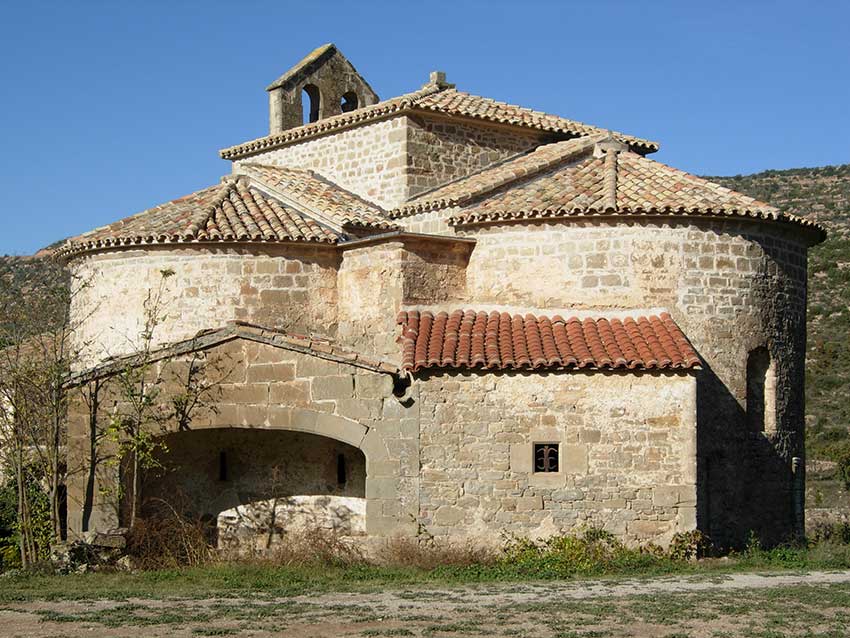 Vista general de l'església. Catalonia Sacra - Georgina Falip i Gerardo