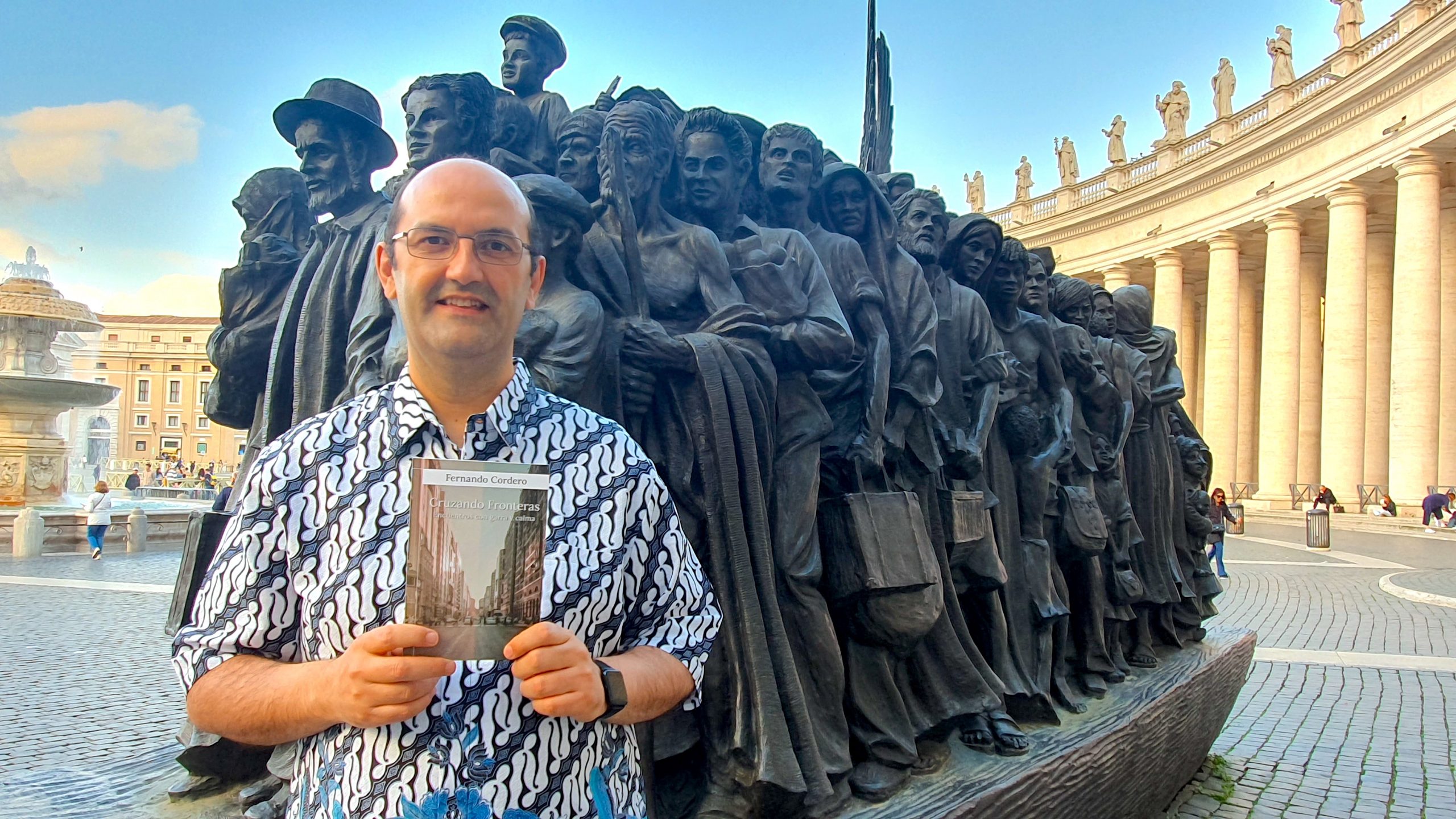 Fernando Cordero, al Vaticà, amb el seu nou llibre