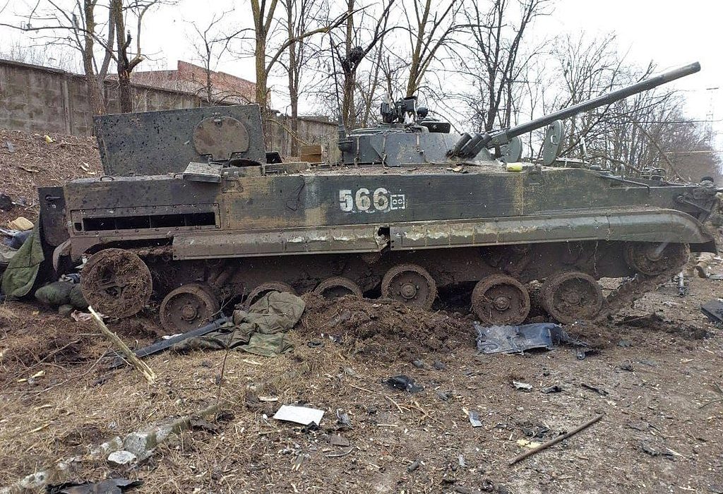 Tanc rus destruït a Mariúpol, Ucraïna - Wikimedia Commons