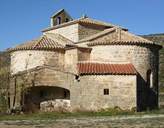 Vista general de l'església. Catalonia Sacra - Georgina Falip i Gerardo
