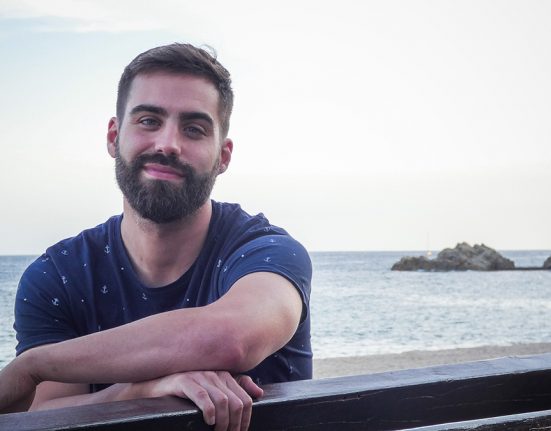 Jorge Duran, fotografiat al passeig marítim de Blanes