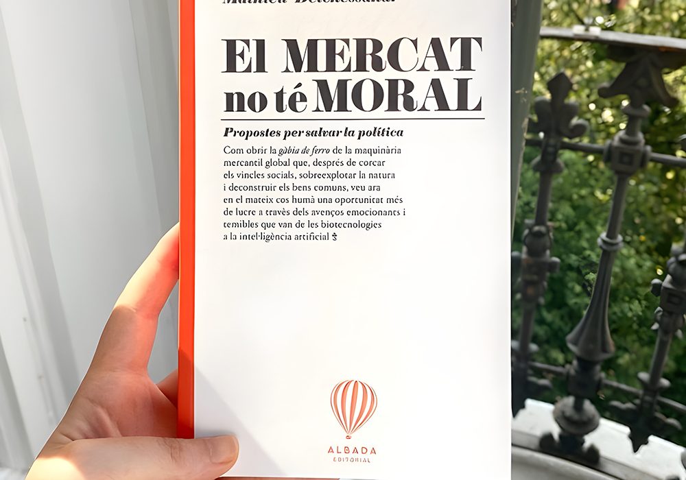 El mercat no té moral de Mathieu Detchessahar
