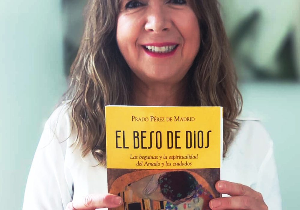 Prado Pérez de Madrid, cantant i autora del llibre El beso de Dios | © La tribuna de Ciudad Real
