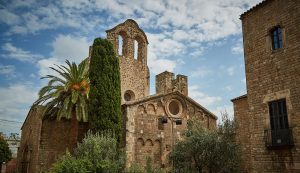 L'església romànica de Sant Pau del Camp, al Raval de Barcelona