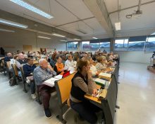Alumnes de la UOM omplen una aula de la universitat a inici de curs