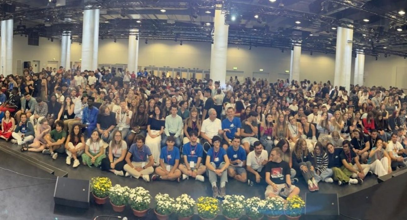 Un miler de joves europeus en la trobada "A Global Friendship for a Future of Peace", a Berlín