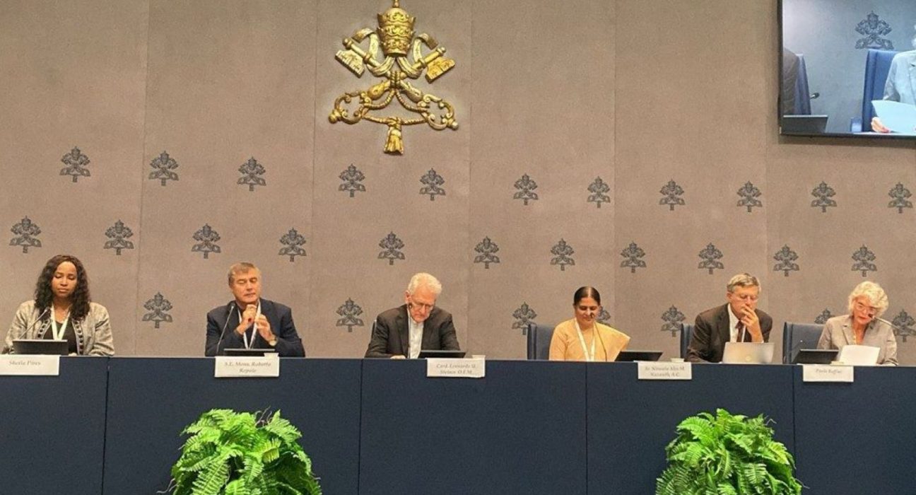 Briefing sobre els treballs del Sínode, des de l'Oficina de Premsa de la Santa Seu