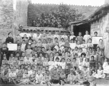 Un grup de l'escola protestant de Caldes de Montbui a inicis del segle XX