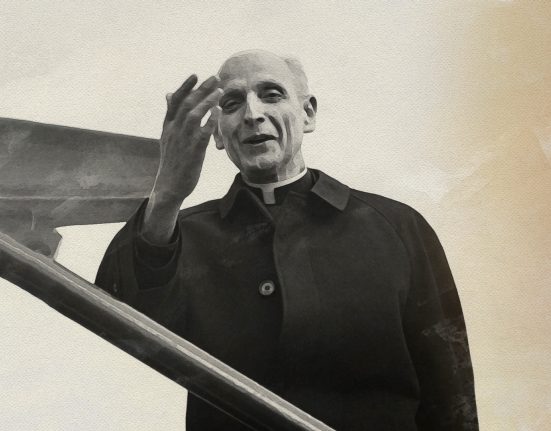 El pare Arrupe en una fotografia editada | © www.sjesjesuits.global
