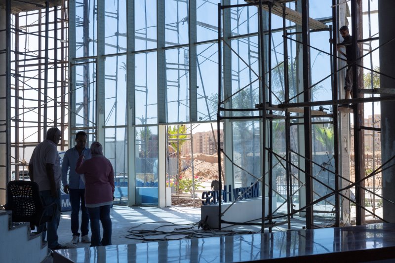 L'Oasi de la Pietat en construcció