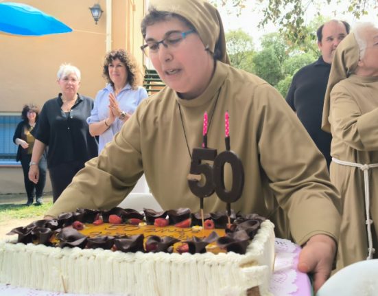 Imatge de la celebració dels 50 anys de les germanes clarisses | © Bisbat de Girona