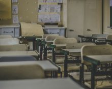 Una aula buida