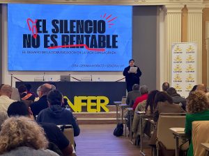Gemma Morató durant la seva ponència al III Congrés de Comunicació 'No sin mi Dircom'