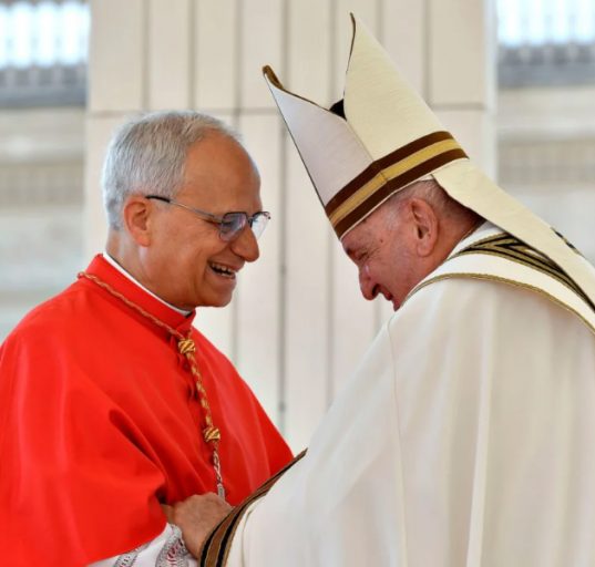 Francesc crea cardenal Robert Prevost a la plaça de Sant Pere, el setembre del 2023 | © Vatican Media