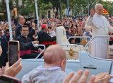 Imatge del papa Lleó XIV arribant a la Sagrada Família | © Agència Flama