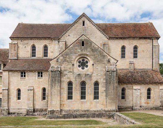 Absis de l'església de Noirlac. Foto: Ignacio Sánchez Zárate