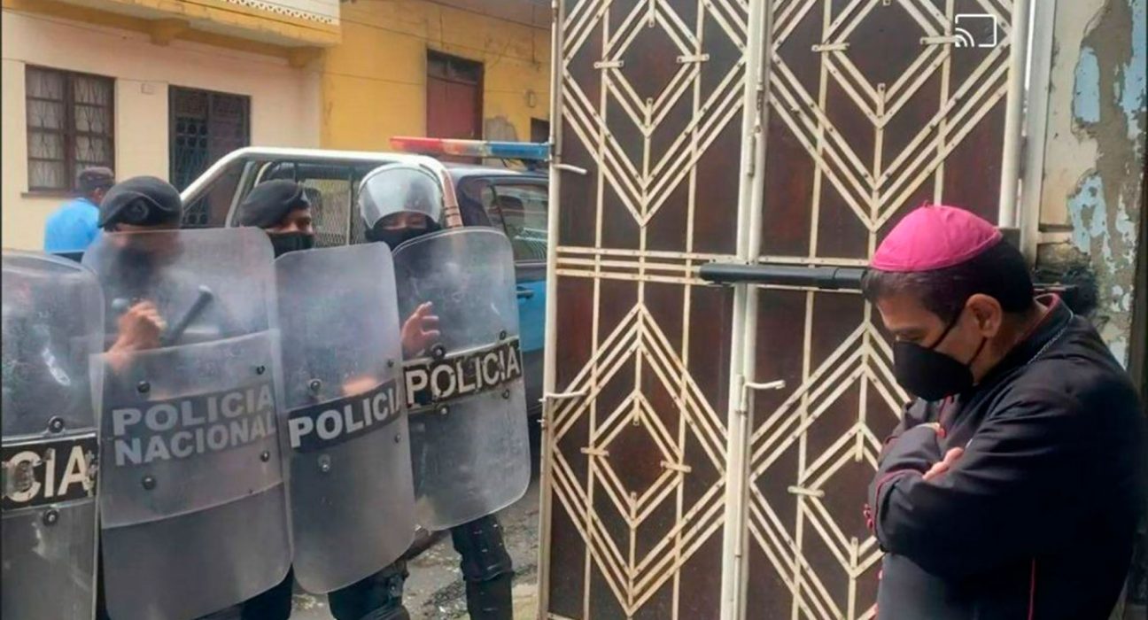 El bisbe Álvarez assetjat pels cossos de seguretat de Nicaragua - Bisbat de Matagalpa