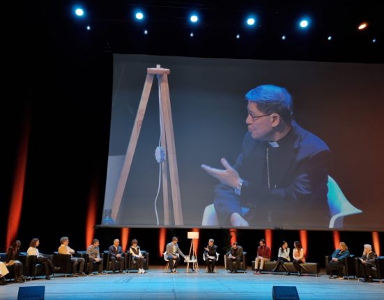 Intervenció del Cardenal Tagle a l’Auditori del Fòrum de Barcelona | © Catalunya Cristiana