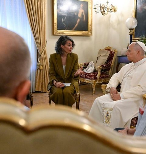 Trobada del papa Lleó XIV amb víctimes d'abusos a la seu de la nunciatura a Madrid | © Vatican Media