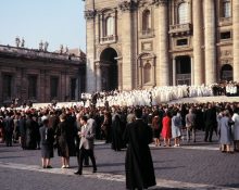 Basílica de Sant Pere Vaticà, durant l'obertura del Concili Vaticà II | © Peter Geymayer