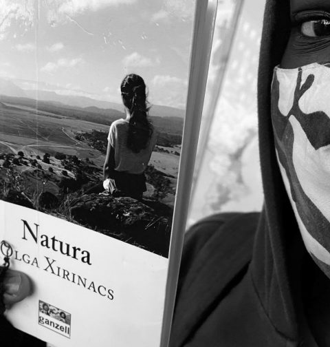 Portada del llibre Natura de l’Olga Xirinacs