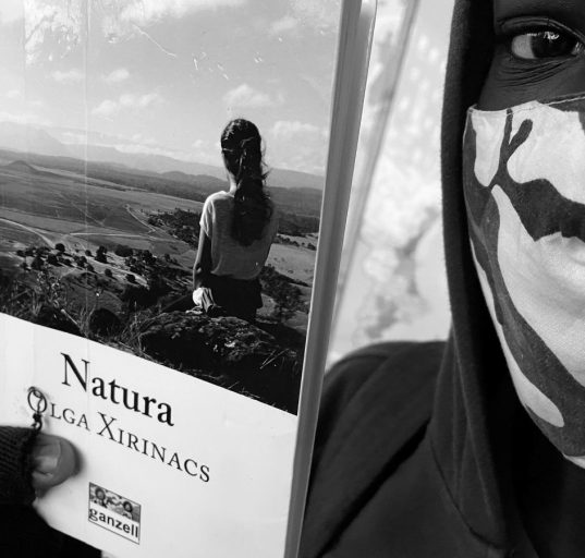 Portada del llibre Natura de l’Olga Xirinacs